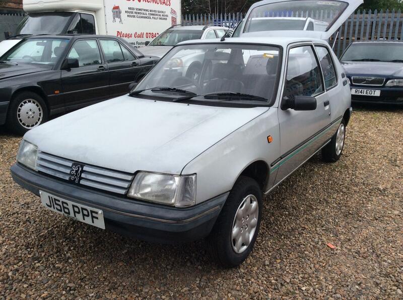 PEUGEOT 205 1.0