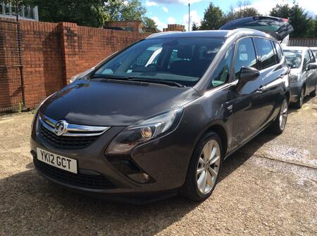 VAUXHALL ZAFIRA TOURER 1.4 T 16V SE